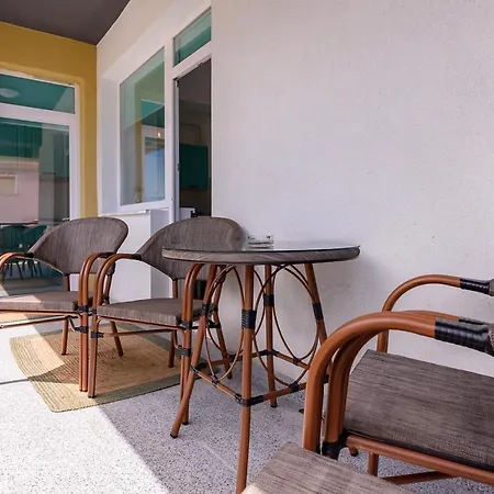 Apartament Mamaia Apartament Premium 2 Camere In Prima Linie La Mare *
