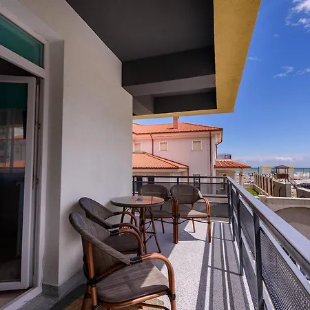 Mamaia Apartament Premium 2 Camere In Prima Linie La Mare Apartament Năvodari